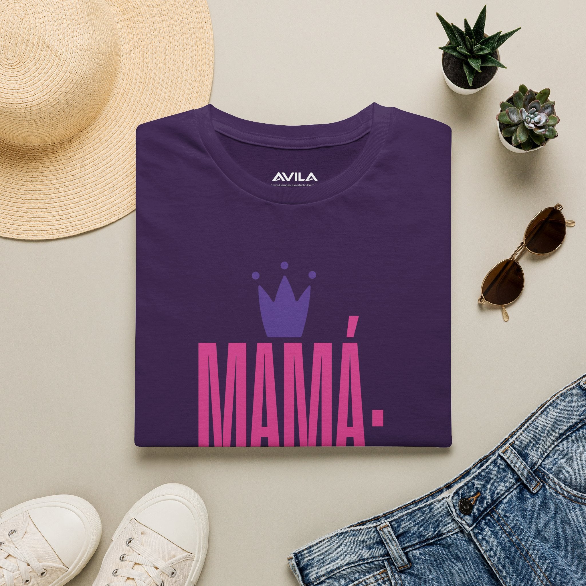 Mama Reina multitasking T-Shirt