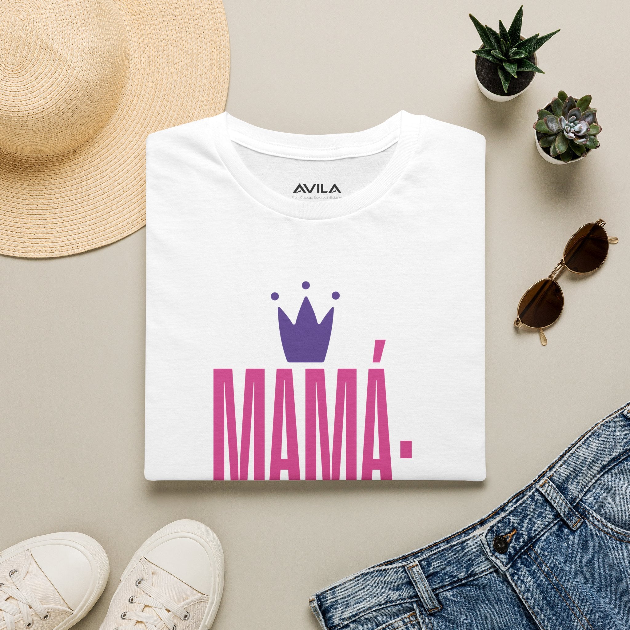 Mama Reina multitasking T-Shirt