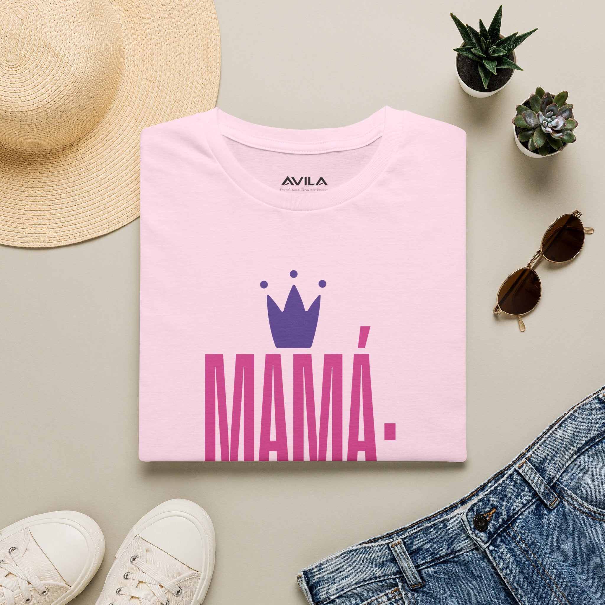 Mama Reina multitasking T-Shirt